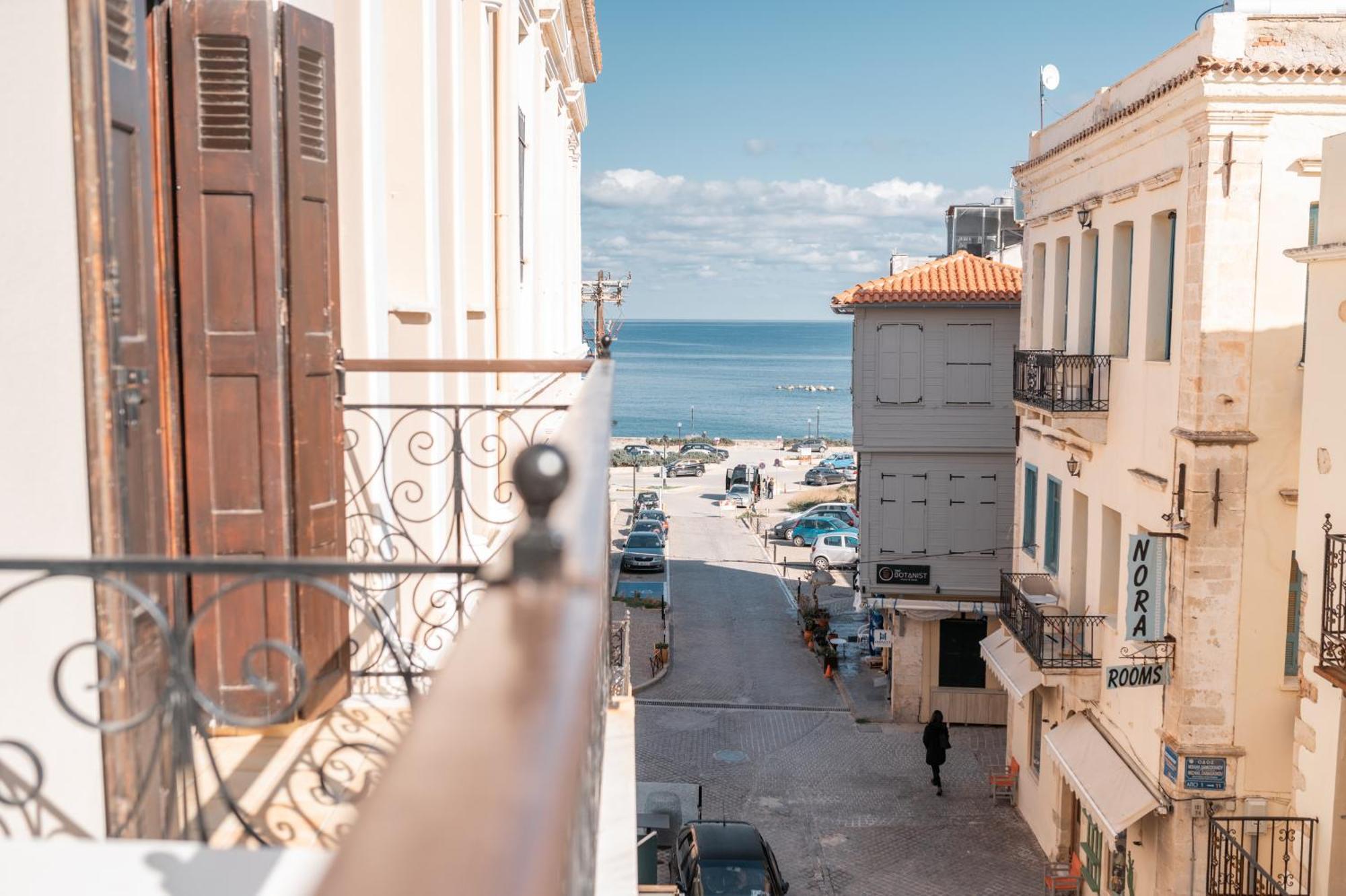 Casa Veneta Chrissi Akti Chania Exterior foto