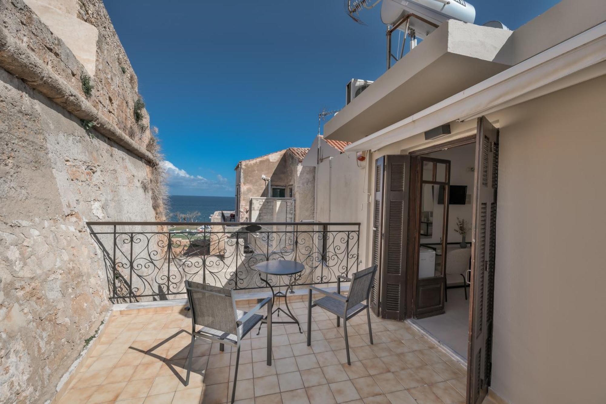 Casa Veneta Chrissi Akti Chania Exterior foto